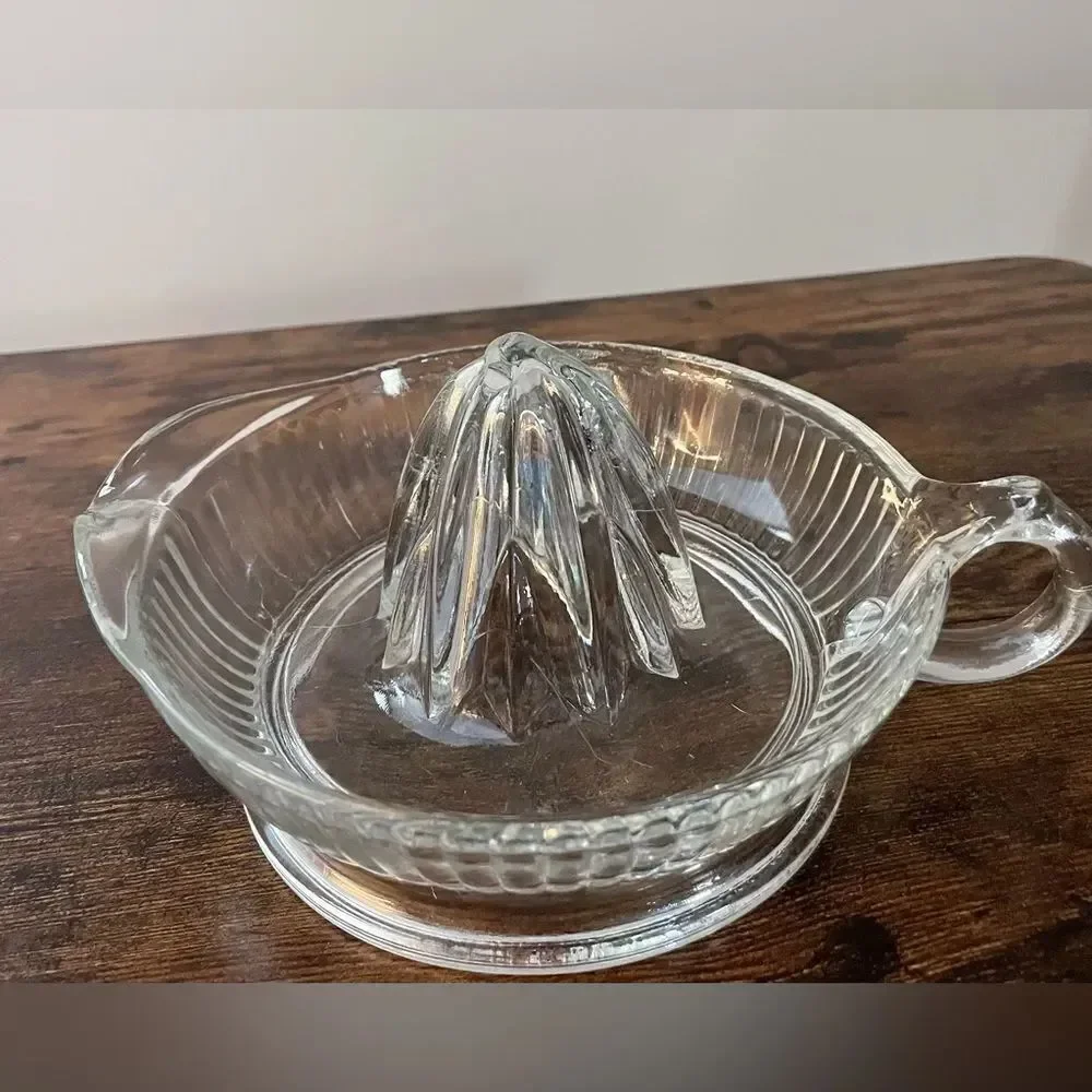 Anchor Hocking Vintage Glass Juicer Presser